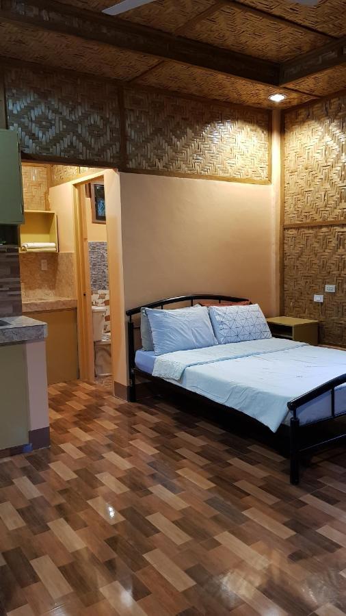 Paco's Garden Home Stay Mambajao Exterior foto