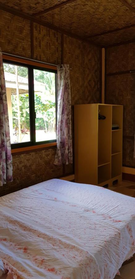 Paco's Garden Home Stay Mambajao Exterior foto
